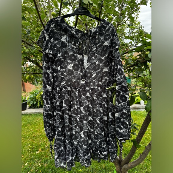 FREE PEOPLE These Dreams Ruffled Floral Mini Dress, Black & White - Sz L - Picture 7 of 13